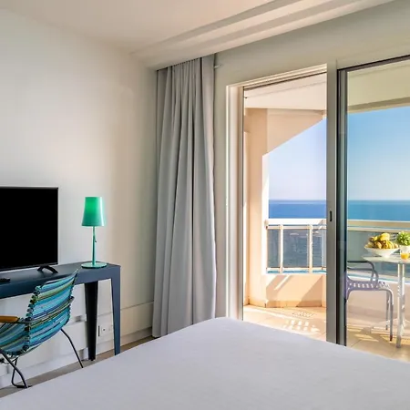 Riva Art&spa 4* Menton